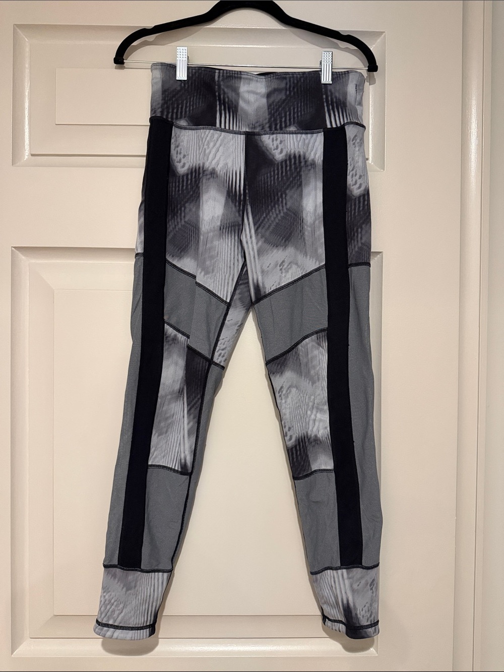 Sweaty Betty reversible leggings